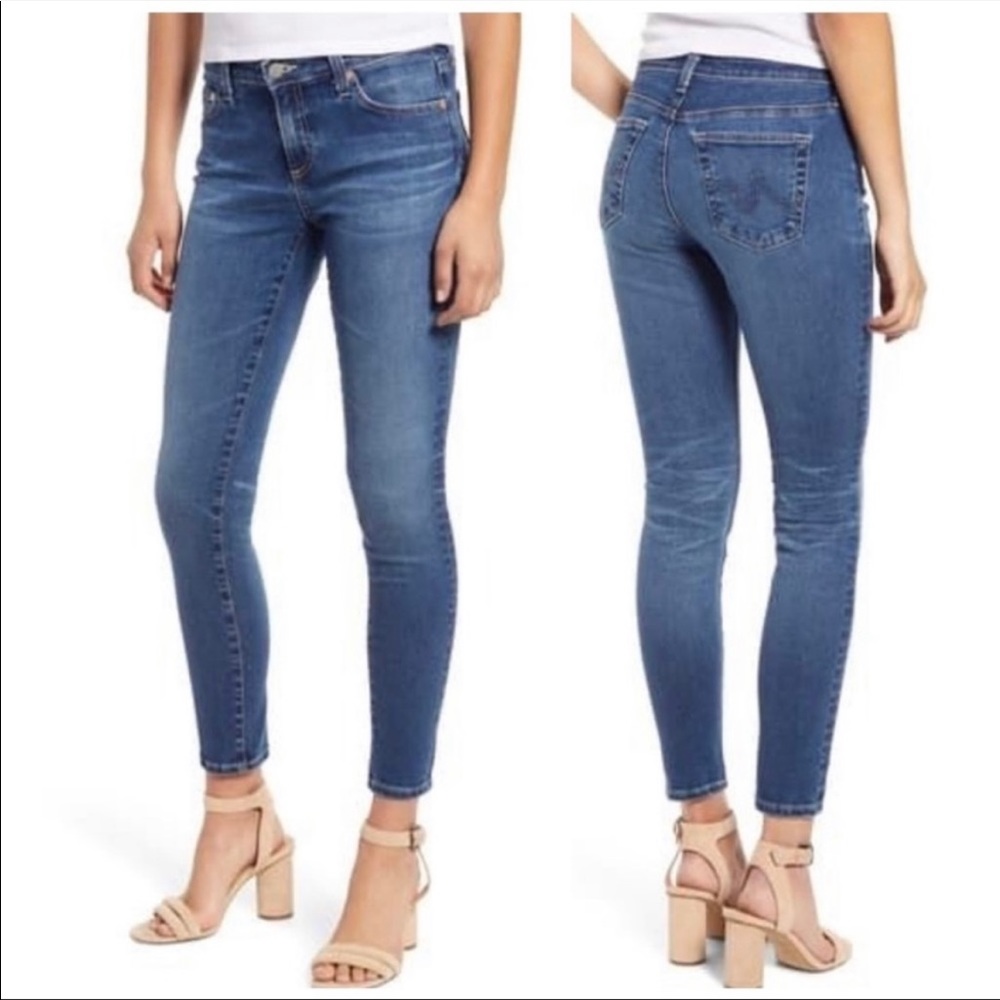 AG Adriano Goldschmied denim in super skinny 28 in popular 10yr RIO wash